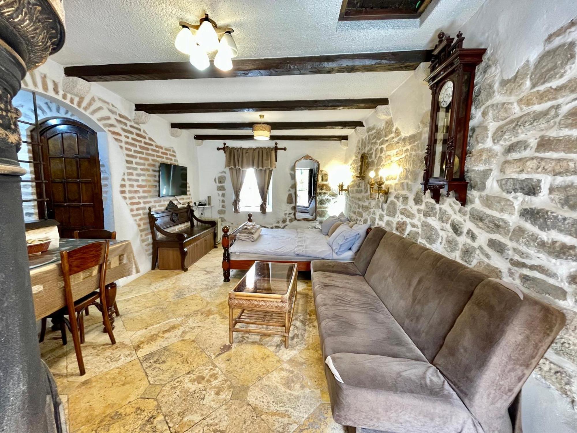 Old Town House With Private Garden Apartment Budva Exterior foto