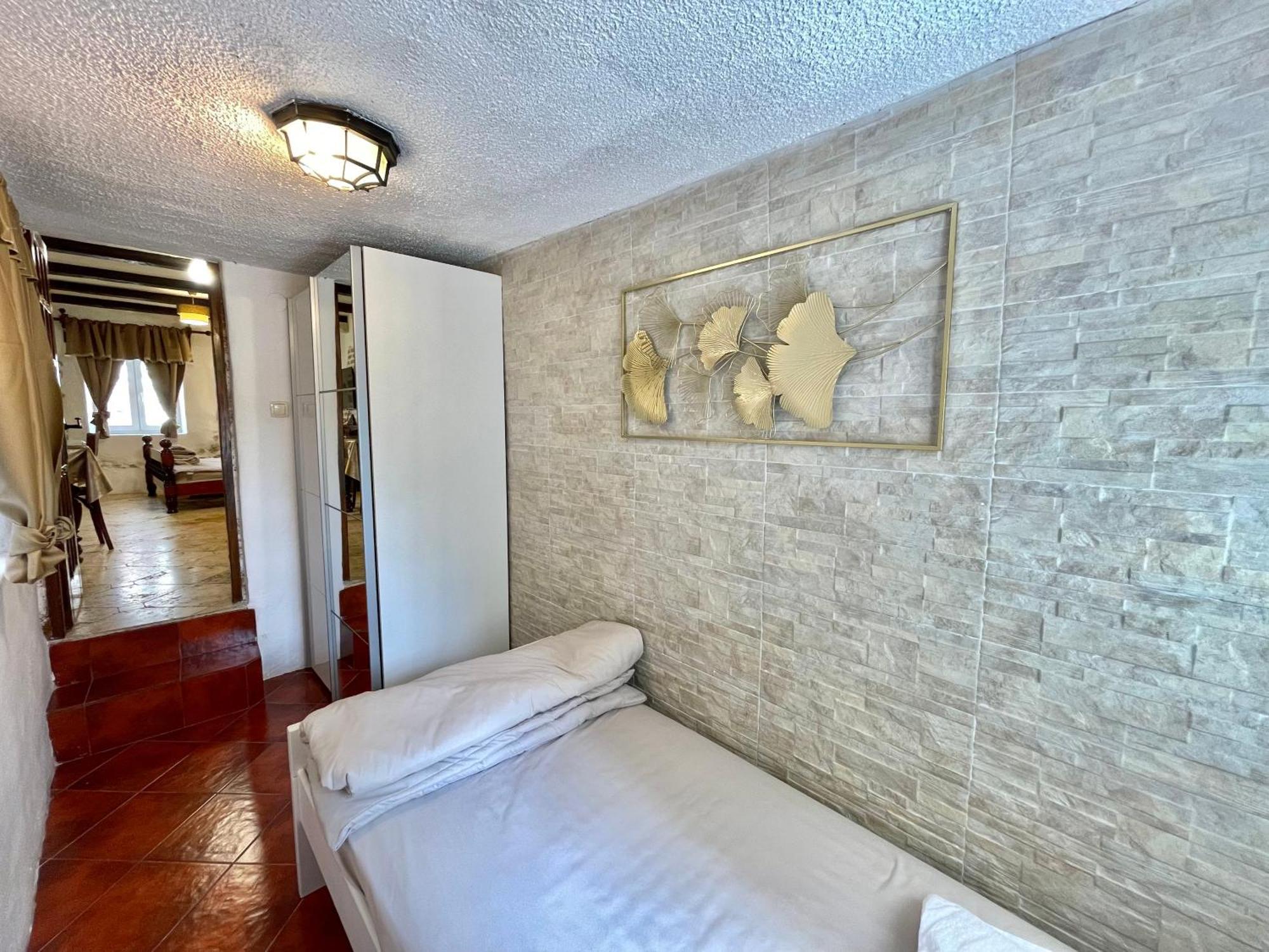 Old Town House With Private Garden Apartment Budva Exterior foto